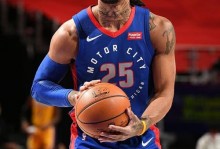 30+23+22！合同年爆发！活塞的新任二当家...