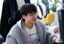 LPL明日首发：Breathe上路大战Cube哥哥迎战强敌GALA