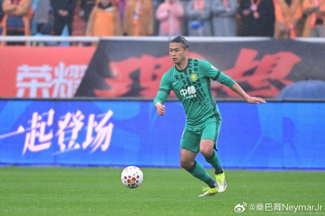 赛季第4球！张玉宁替补建功头球破门！国安10领先蓉城