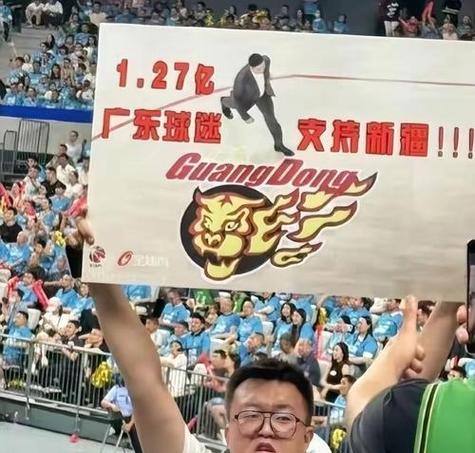 新大外自宣加盟！广东四大外援谁会被裁不是萨林杰，答案很意外