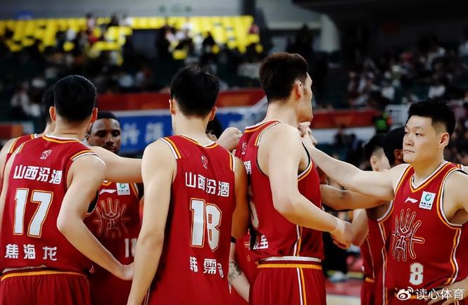 广东遭福建双杀！媒体人：不知如何解决季后赛尽力而为吧