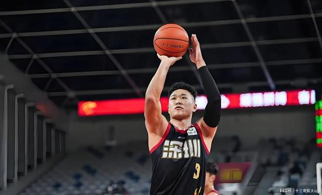 贺希宁MVP，徐昕进步最快球员广东、辽宁颗粒无收