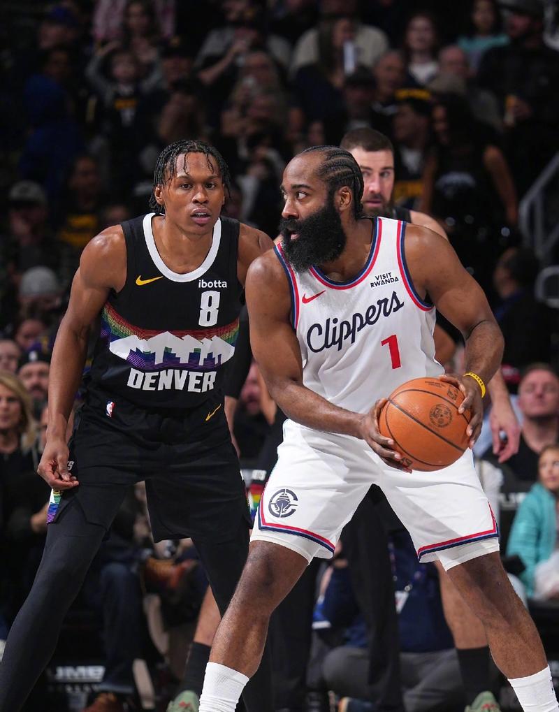 骑士G1不敌尼克斯！网友怒撕：NBA历史最大假球，果然是商业联盟